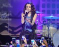 /album/cher-lloyd-we-day-en-california-cantando-want-u-back/gettyimages-464507204-1-jpg1/